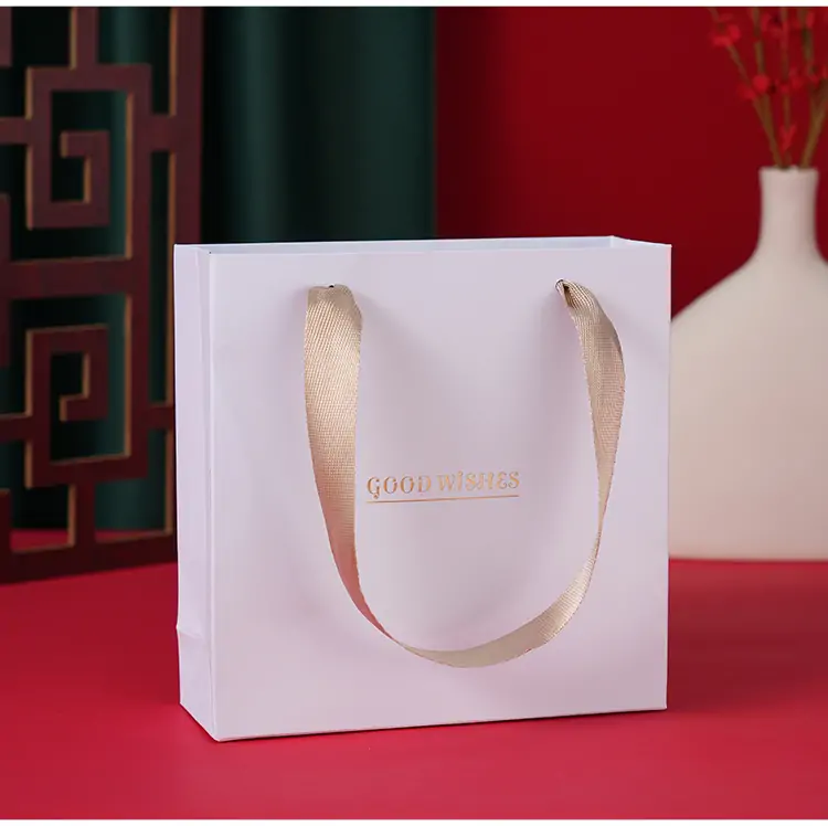 Customized logo for chocolate packaging white bag