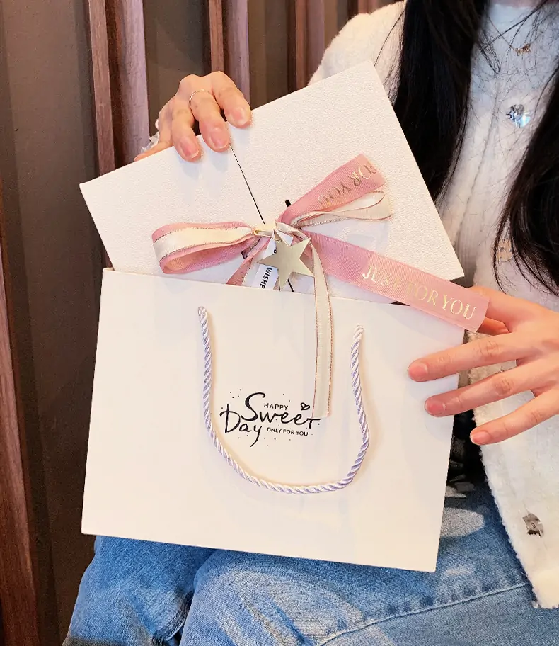 custom cosmetic boxes customized candy boxescustom display packaging boxes custom favor boxes